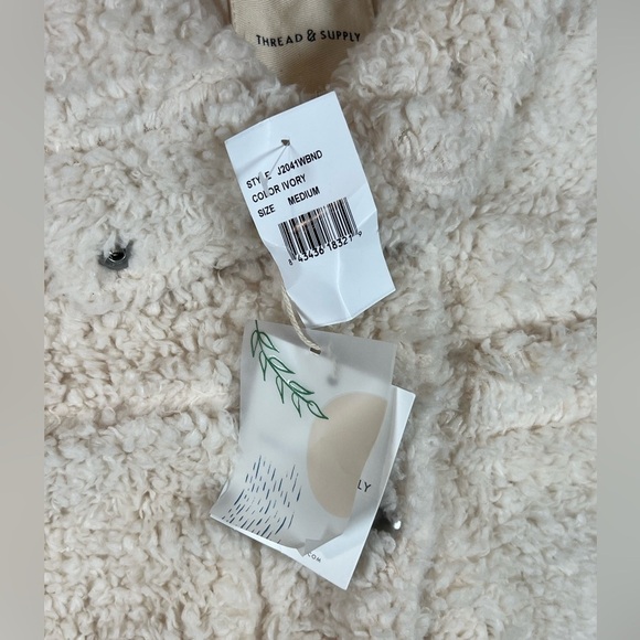 NWT Thread & Supply Nordstroms Medium Cream Sherpa Retro Pile Button Coat Jacket - Picture 4 of 14